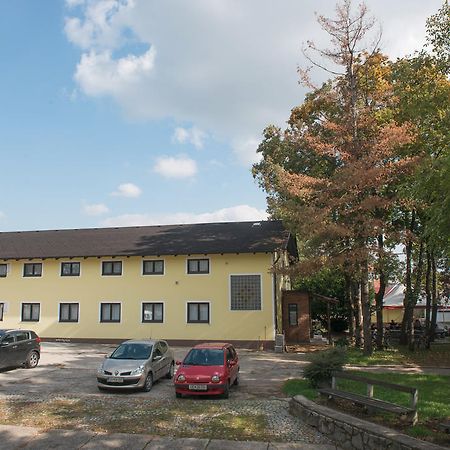 Hostel M Марибор Экстерьер фото