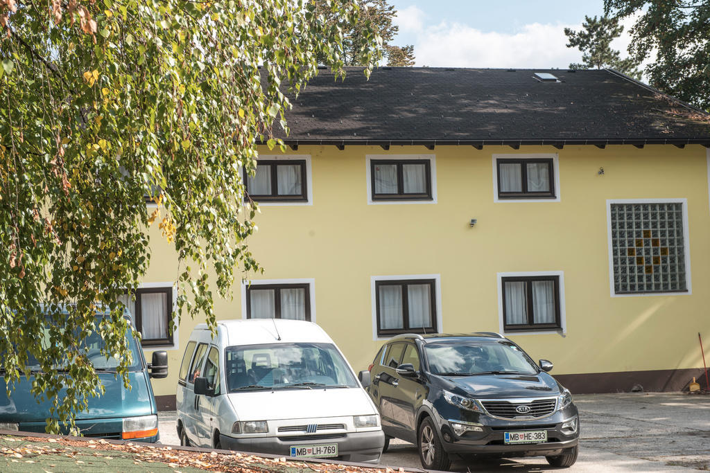 Hostel M Марибор Экстерьер фото