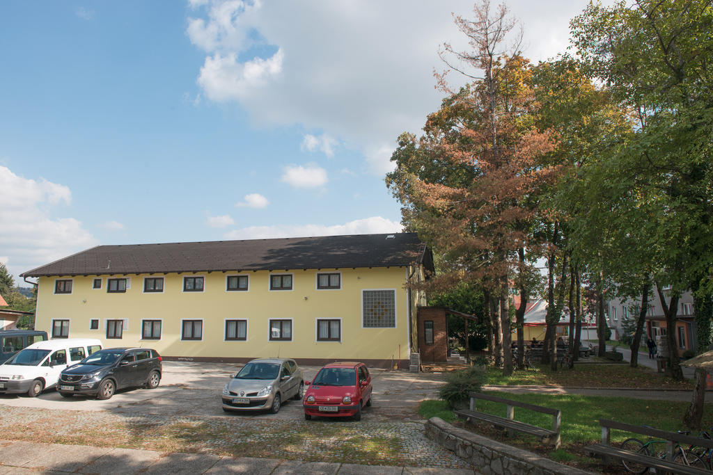 Hostel M Марибор Экстерьер фото