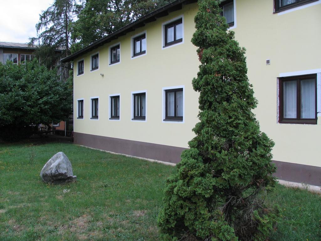 Hostel M Марибор Экстерьер фото